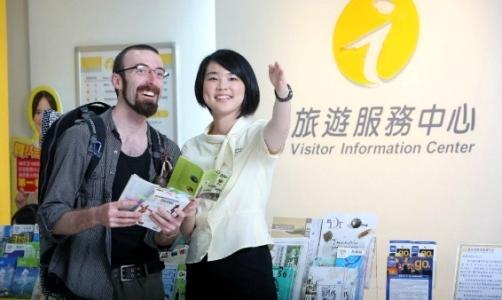 到梁山嘉誠(chéng)職業(yè)中專學(xué)習(xí)旅游服務(wù)與管理專業(yè)好嗎？