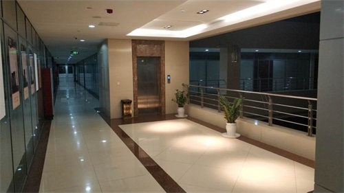 中國人民解放軍第四八零八工廠職業(yè)技術(shù)學(xué)院的高鐵專業(yè)怎么樣？