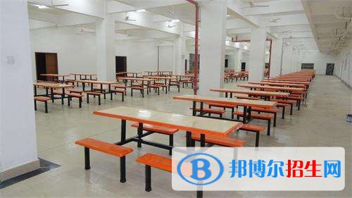 重慶酉陽(yáng)民族師范學(xué)校2020年宿舍條件